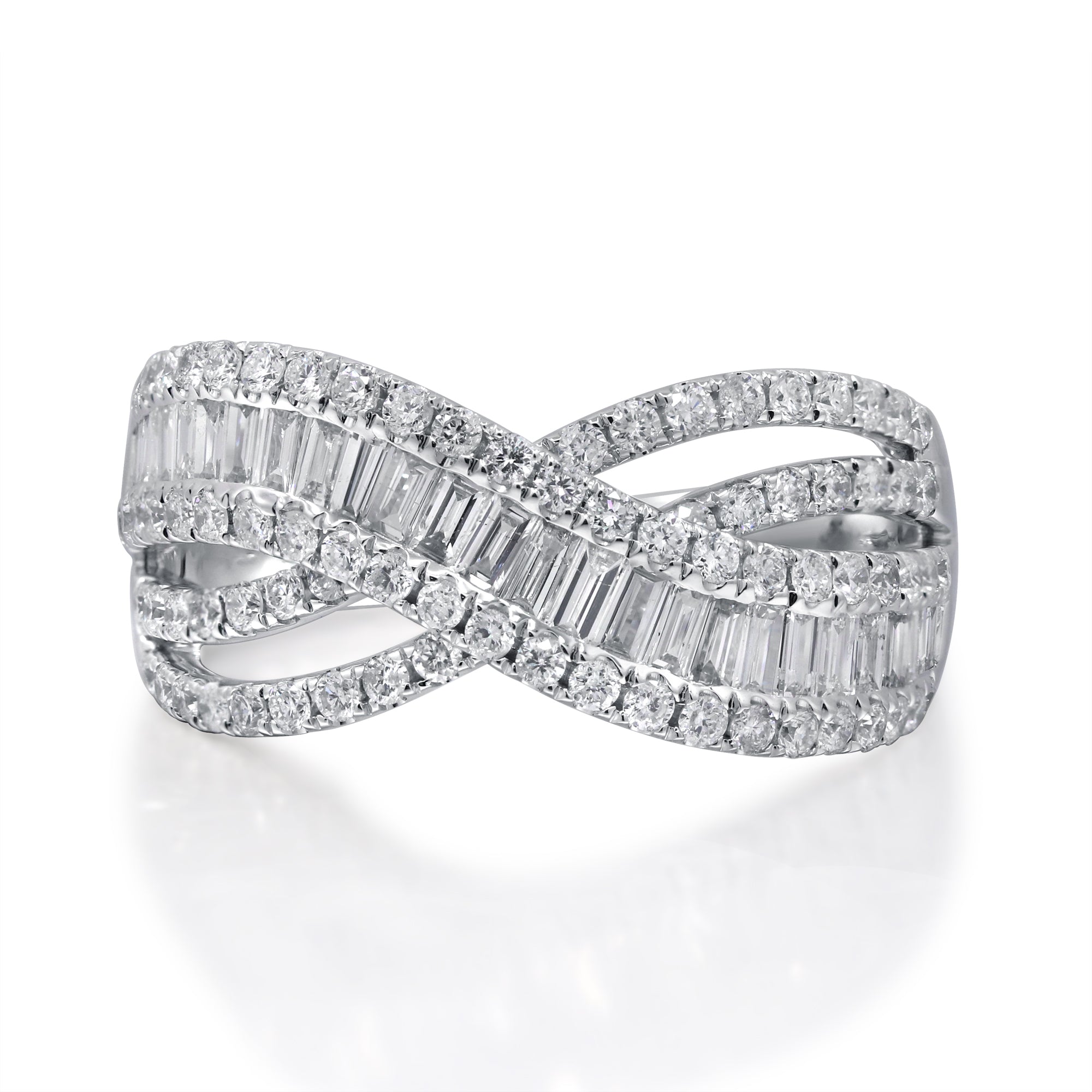 14K WHITE DIAMOND RING