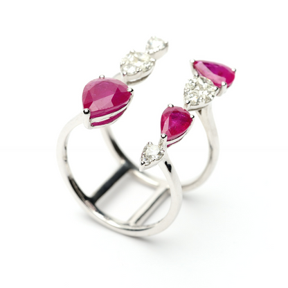 18K WHITE RUBY RING - RUBESSENCE