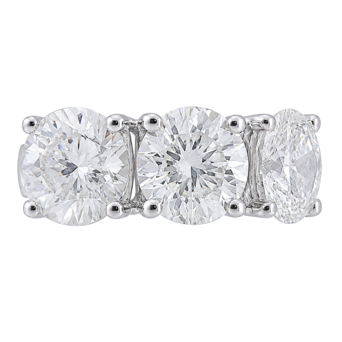 ÉPURE - WHITE GOLD DIAMOND EAR CUFF