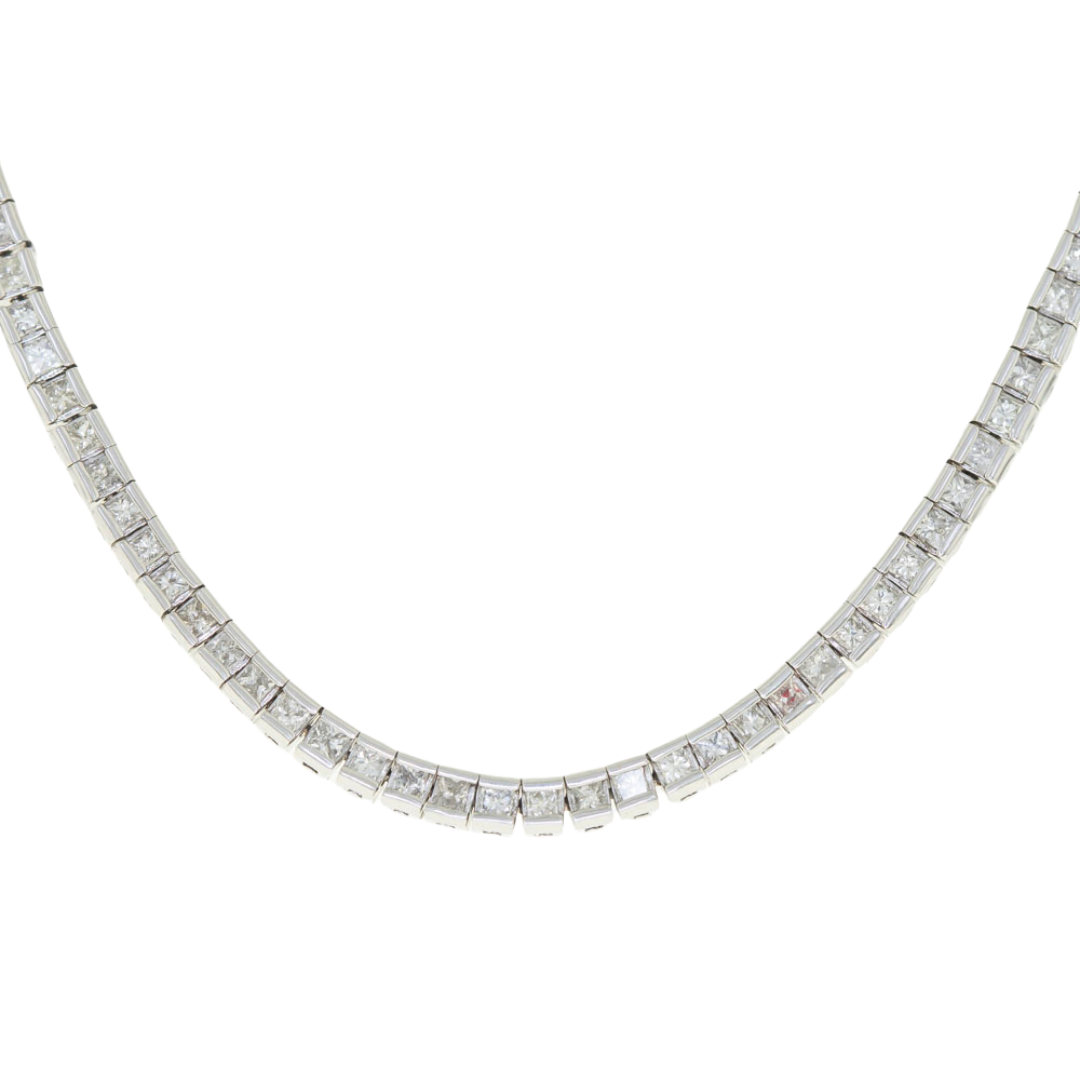 18K WHITE GOLD DIAMOND NECKLACE - MAJESTIC