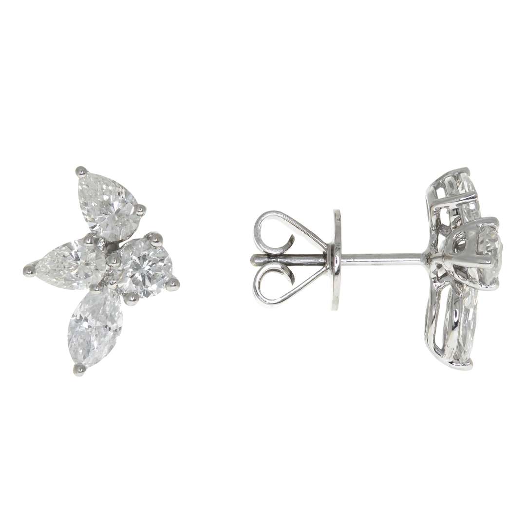 ARAVINE - WHITE GOLD DIAMOND EARRING