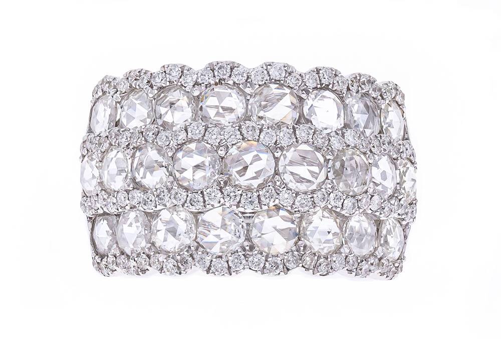 14K WHITE GOLD DIAMOND RING